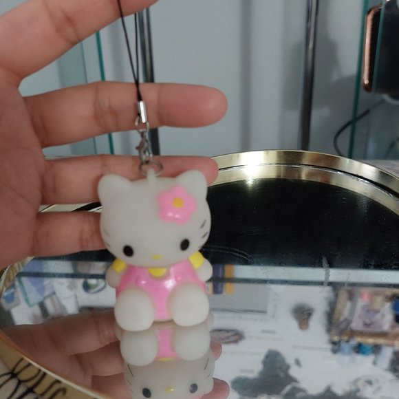 Hello Kitty Handbag Phone Charm Key chain Accessory Pink Yellow White Cute - Picture 2 of 4